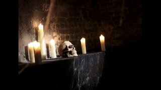 Harmoni - Hptel Hyde - adegan 6