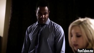 Sexy babe suger big vanskelig svart kuk