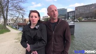 Jeg tar det i front av mannen min