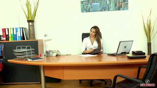 ���ማየት አዳዲስ ግምገማዎች አዲስ hairy pussy የተሞሉ በይፋ (ክፍል 1)